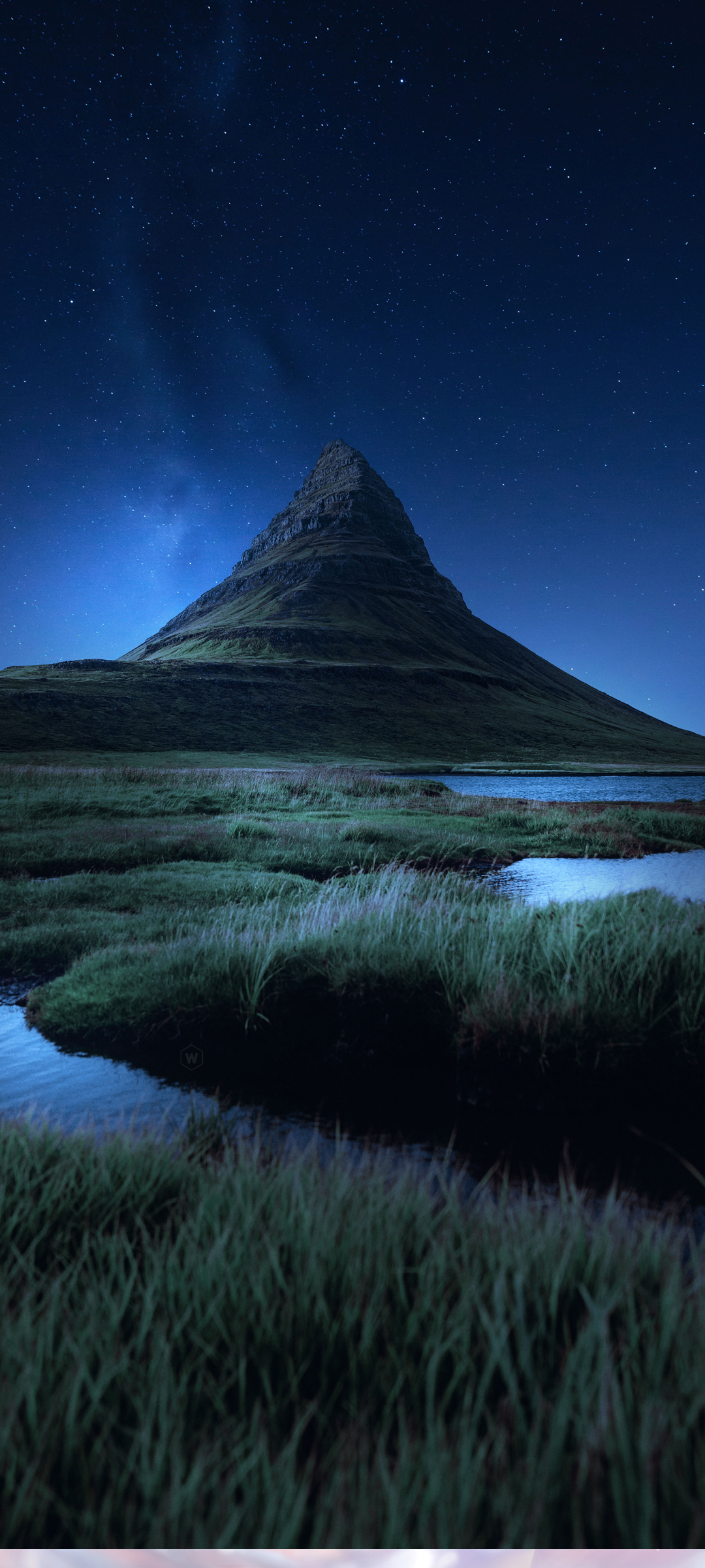 深色系风景 夜晚 星空 山 手机桌面壁纸 配图01